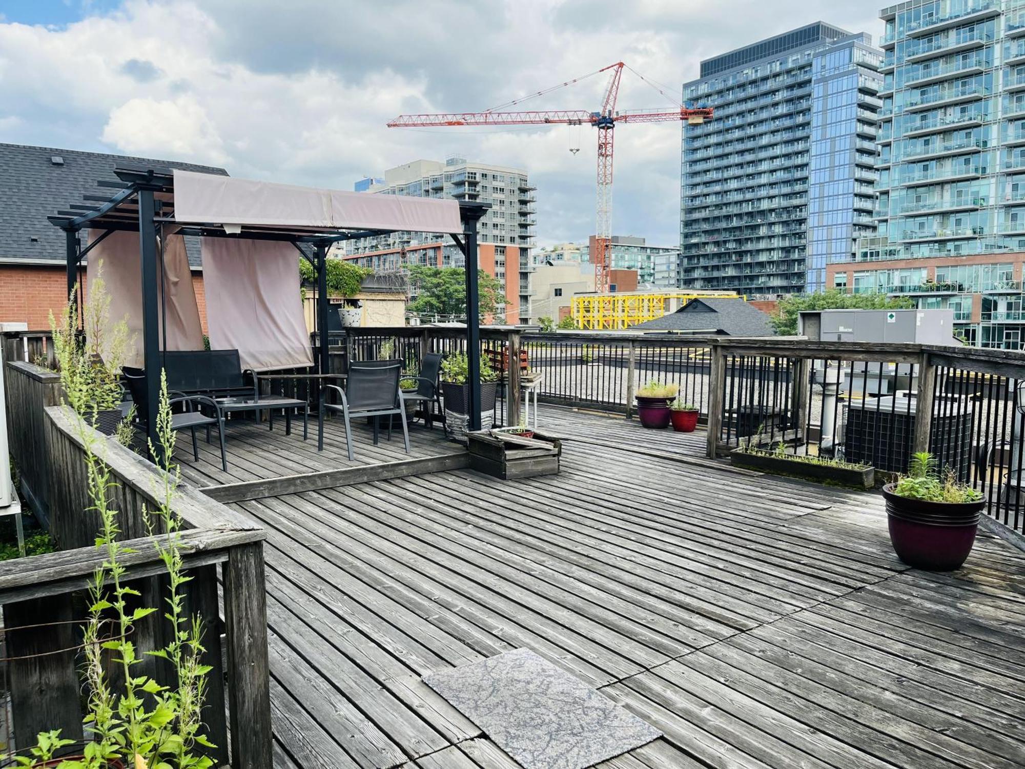 Saint Lawrence Residences And Suites Toronto Exteriör bild